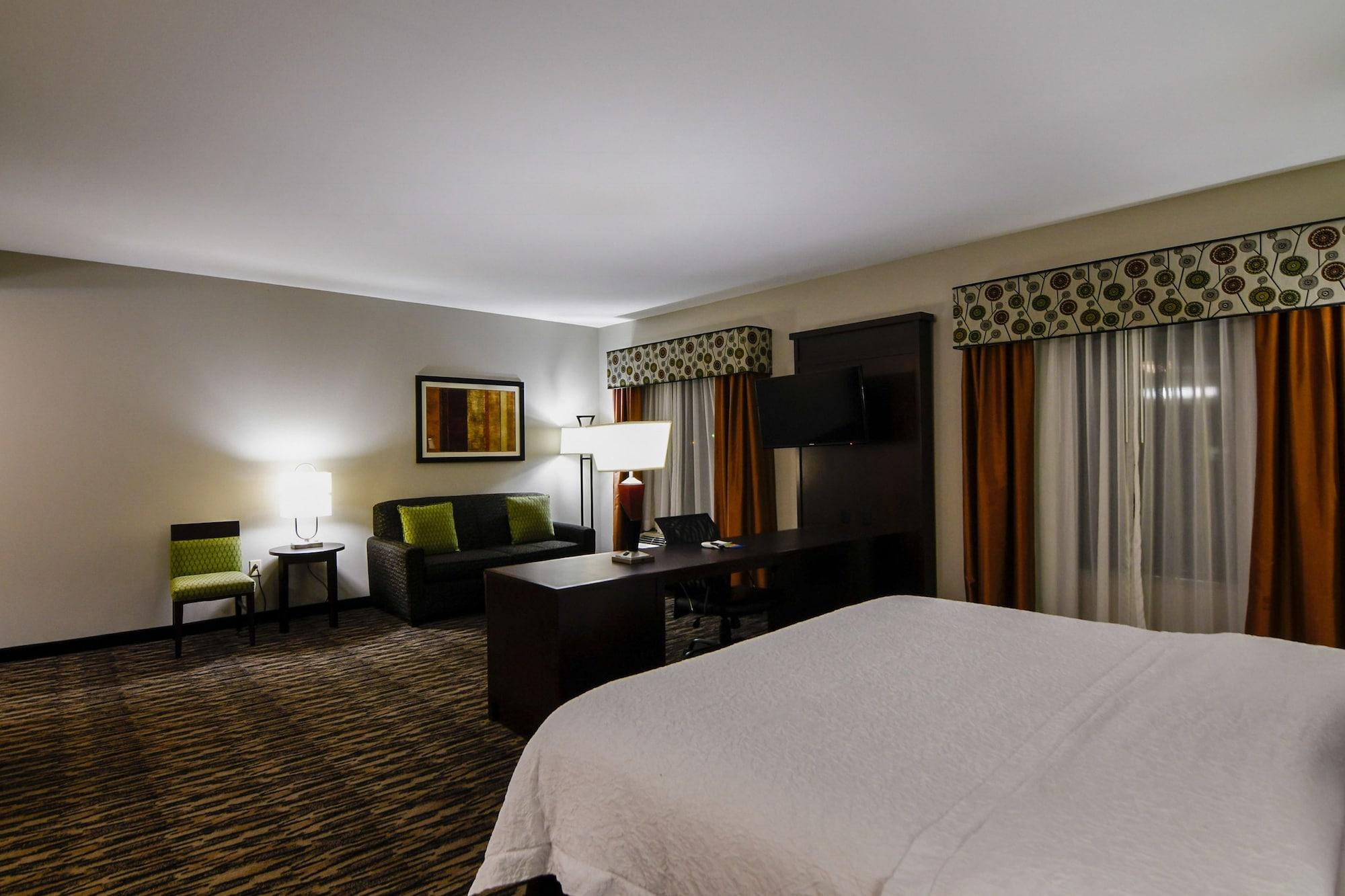 Hampton Inn Фоли Экстерьер фото